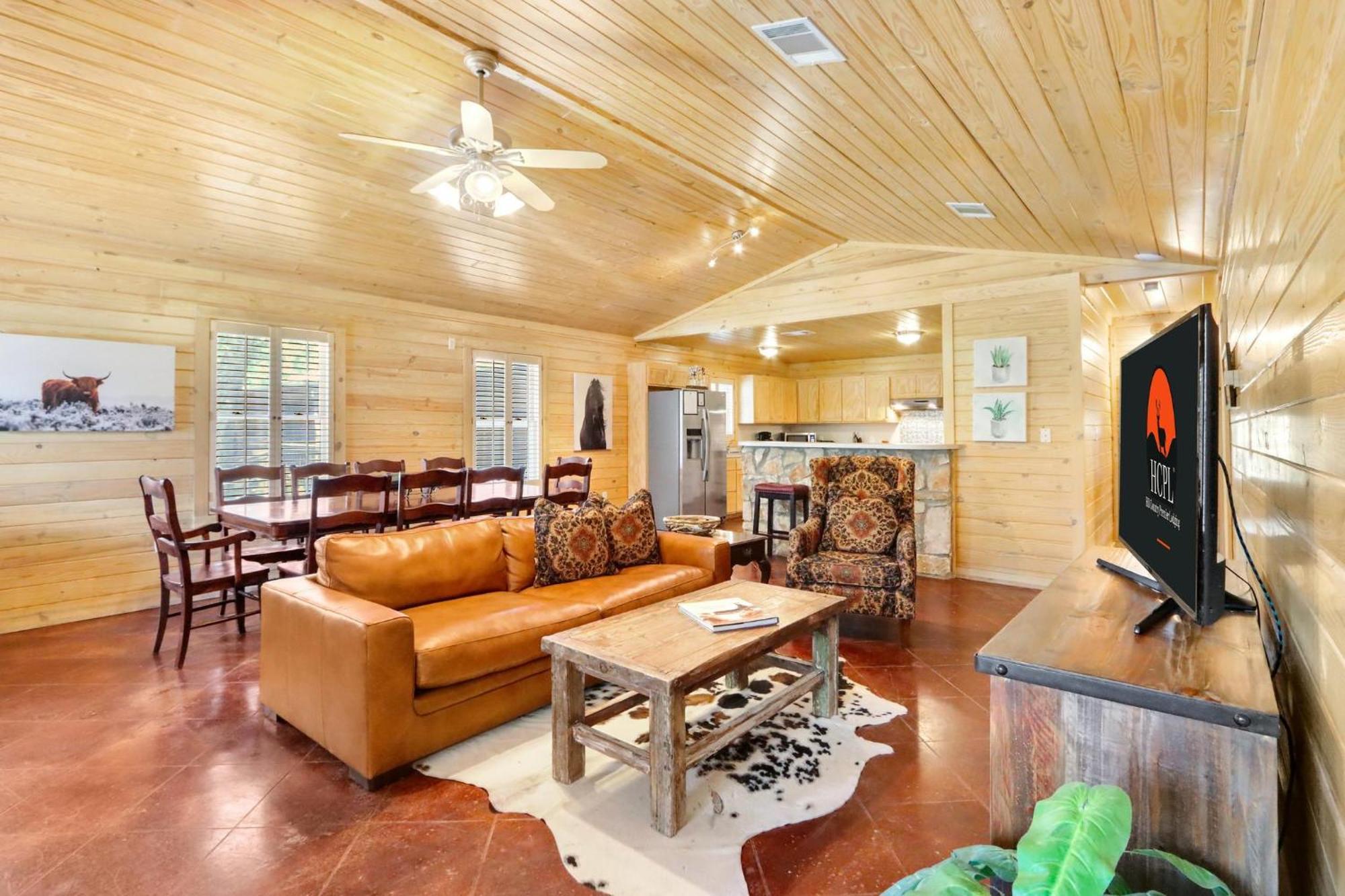 Log And Suites- The Oak *